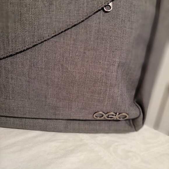 OGIO Brooklyn Crossbody Tablet Purse Dark Gray Shoulder Bag - Picture 3 of 13